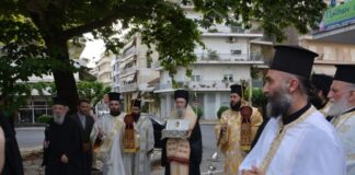 Mε ευλάβεια στην Αγία Τριάδα Αγρινίου η υποδοχή του λειψάνου του Αγίου Καλλινίκου