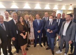 ΚΕΕΕ: Ιστορική συμφωνία για τα συγγενικά δικαιώματα