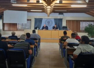 Mεσολόγγι : Καθολική εναντίωση στη διάσπαση της Μητρόπολης Αιτωλίας & Ακαρνανίας