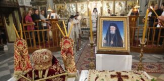 Tελέστηκε το εξάμηνο μνημόσυνο του μακαριστού Μητροπολίτη Κοσμά στο Μεσολόγγι