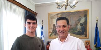 Έπαινος από το Δήμαρχο στο Μανώλη Πετράκη για το χάλκινο μετάλλιο στη Διεθνή Μαθηματική Ολυμπιάδα