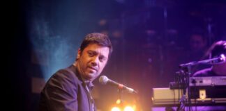 Ο Γιώργος Θεοφάνους στο Αρχαίο Νεώριο Οινιαδών σε μια υπέροχη συναυλία με ελεύθερη είσοδο