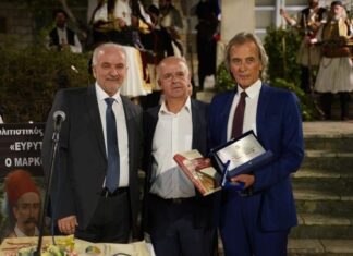 Αδελφοποιήθηκαν οι Δήμοι Ι.Π. Μεσολογγίου και Καρπενησίου