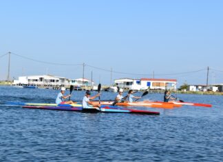 Λιμνοθάλασσα Μεσολογγίου: Με επιτυχία ο κωπηλατικός και κολυμβητικός διάπλους