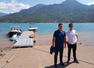 Βαρκάδα στα Κρεμαστά για το Γ. Παπαναστασίου