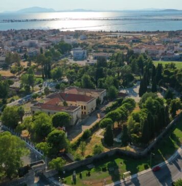 Μεσολόγγι: Προσεχώς οι συμβάσεις για βιολογικό Οινιαδών και ανάπλαση πέριξ του Κήπου των Ηρώων