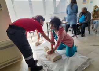 Παπαχαραλάμπειο Ναυπάκτου: Δωρεάν εκπαιδευτική δράση Πρώτων Βοηθειών, ΚΑΡΠΑ και Χρήσης Απινιδωτή για το ευρύ κοινό