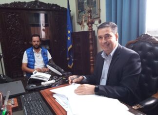 Υπογραφές σε έργα διευθέτησης του Λυκοραχίτη στα Δύο Ρέματα