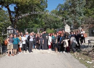 Προσκύνημα της Eνορίας του Αγίου Δημητρίου Παραβόλας στην Ιερά Μονή Παναγίας Βαρνάκοβας