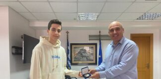 Το μαθητή Γιώργο Μελίστα τίμησε ο Δήμαρχος Ναυπακτίας για το ασημένιο μετάλλιο στη Διεθνή Ολυμπιάδα
