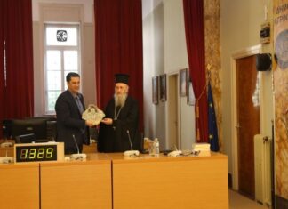 – Δέσποτα, χάσαμε!