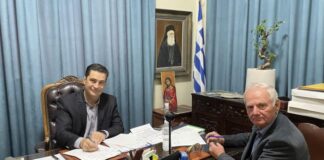 Αγρίνιο : Yπογραφές για ανακατασκευή πεζοδρομίων και ραμπών ΑμεΑ 1,5 εκατ. ευρώ