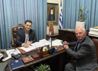 Αγρίνιο : Yπογραφές για ανακατασκευή πεζοδρομίων και ραμπών ΑμεΑ 1,5 εκατ. ευρώ