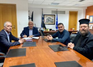 Δήμος Ναυπακτίας : Υπεγράφη η σύμβαση για την ανάπλαση της πλατείας Κ.Δάφνης