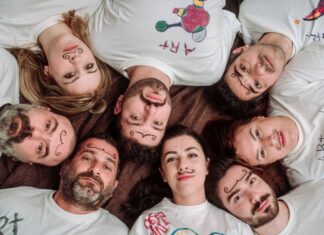 ΔΗΠΕΘΕ Αγρινίου : «AΪ SAPERA RE!» με τον Αποστόλη Μπαρμπαγιάννη στην Κεντρική Σκηνή