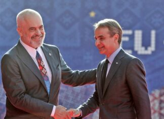 Με συμπεριφόρα αδύναμου έναντι των αδυνάμων, θα τα βάλουμε με ισχυρούς;