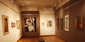 Eγκαινιάστηκε η έκθεση με έργα του Γιάννη Μόραλη στο Αγρίνιο