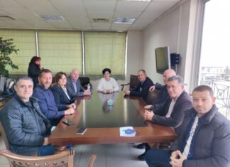 Σύσκεψη της Μ. Σαλμά με εκπροσώπους φορέων για την λειτουργία της αγοράς