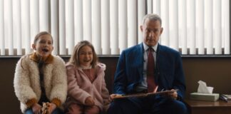 «Ένας άνθρωπος που τον έλεγαν Όττο» και «I Wanna Dance with Somebody» στον «Άνεσις»