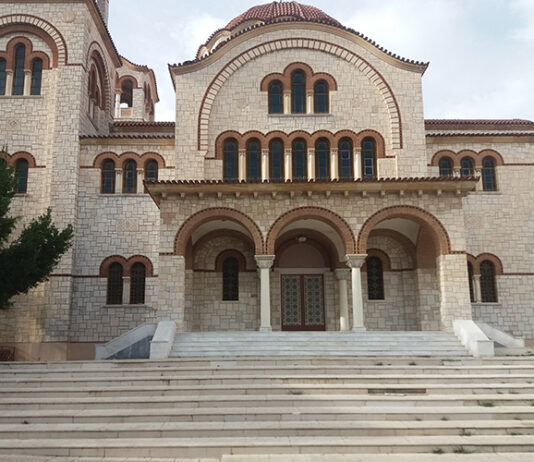 Δεύτερη Θεία Λειτουργία των Χριστουγέννων στο Αγρίνιο