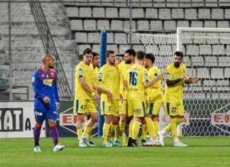 Παναιτωλικός: Έξτρα πριμ από τον Κωστούλα για το διπλό στον Βόλο