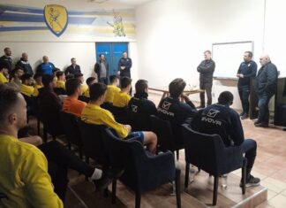 Με Κωστούλα έκοψε την πρωτοχρονιάτικη πίτα του ο Παναιτωλικός