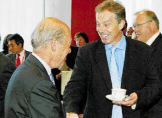 Τα Γλυπτά του Παρθενώνα δεν είναι η… σημαία που πήρε ο αέρας στα Ίμια