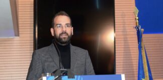 Φαρμάκης : «Με τα κιάλια βλέπαμε τέτοιους χρόνους στο παρελθόν»