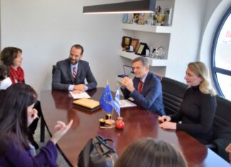 Συνάντηση Φαρμάκη με στελέχη της Επιτροπής Παρακολούθησης των Προγραμμάτων ΕΣΠΑ