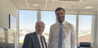 Σε εγκάρδιο κλίμα η συνάντηση Λύρου με τον Γραμματέα της ΝΔ