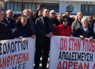 ΚΚΕ : «Οι «αγωνιστές» βουλευτές του ΣΥΡΙΖΑ (ή πρώην του ΠΑΣΟΚ) έχουν μεγάλο θράσος»