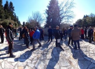 Κοπή πίτας χωρίς… υποψηφίους; Μόνο σε ορειβατικό καταφύγιο!