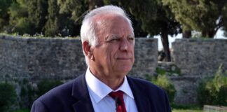 Θ. Λύρος : Πρέπει να καταδικαστεί η δημοτική αρχή