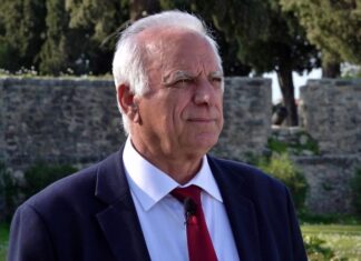 Θ. Λύρος : Πρέπει να καταδικαστεί η δημοτική αρχή