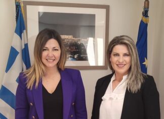 Συνάντηση της Σοφίας Ζαχαράκη με την Χρυσούλα Τασολάμπου