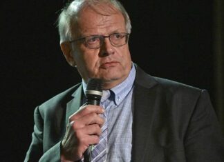 Τσελέντης για σεισμό στην Αμφιλοχία: Μικρή η πιθανότητα να είναι προσεισμική δράση