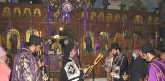 Η Ακολουθία του Νυμφίου στον Ιερό Ναό Αγίου Θωμά Αγρινίου