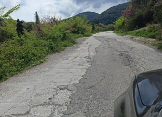 Επερώτηση για το κακό χάλι του δρόμου Θύριο – Μοναστηράκι