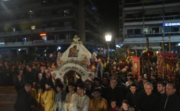 Μεγάλη Παρασκευή: Το Αγρίνιο ετοιμάζεται για τη σύναξη των Επιταφίων
