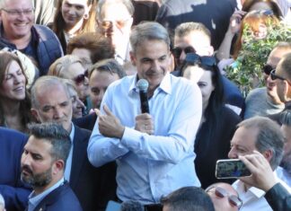 Τι θα εξυπηρετούσε η παρουσία Μητσοτάκη στο Αγρίνιο για τον Άγιο Χριστοφόρο