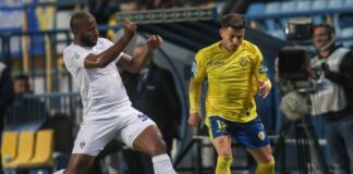 Παραπαίει ο Παναιτωλικός – Νέα εντός έδρας ήττα από τον Ιωνικό