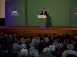 Οι δύο αντιφάσεις του ΠαΣοΚ