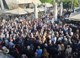 Νοιάζονται για την εκλογή τους και όχι για τη νίκη του κόμματος;