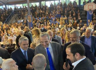 Χιλιάδες ετεροδημότες και ο Σαμαράς στη συγκέντρωση του Κ. Καραγκούνη