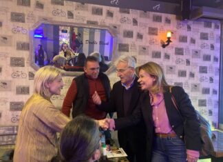 Συνομίλησε με δεκάδες πολίτες και στο Καινούργιο η Σταρακά