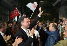 Θάνος Μωραΐτης: Βλέπει πως είναι «κόκκινο πανί» στο ΠΑΣΟΚ και σκέφτεται το Δήμο Αγρινίου;