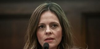 Tην Πέμπτη σε Μεσολόγγι και η Αγρίνιο η Έφη Αχτσιόγλου