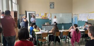 «Αγριωνίς Γαία» : Βιβλία με θέμα το περιβάλλον προσφέρθηκαν σε σχολεία