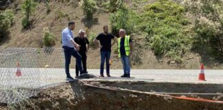 Ο Νεκτάριος Φαρμάκης σε έργα αποκατάστασης του οδικού δικτύου στην Αιτωλοακαρνανία