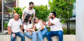 «Μια φορά στις 15…» από τη θεατρική ομάδα της ΓΕΑ